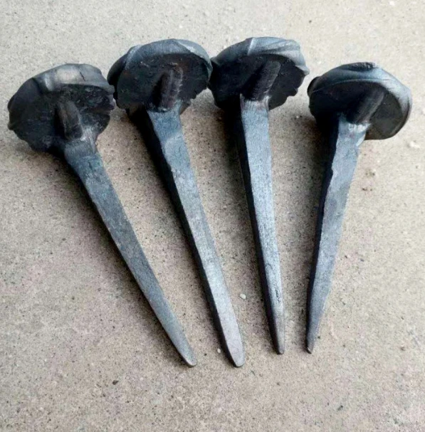 Railroad Spike Screw Spike Forged Steel Fastening System For Wooden &Concrete Sleepers suppliers